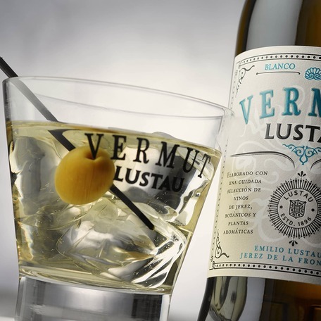 VERMUT LUSTAU blanco заказать доставку ROJO ресторан Алматы